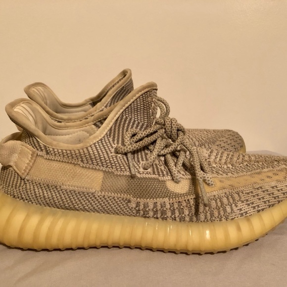 Adidas’s Yeezy Boost 350 V2 - Picture 3 of 6